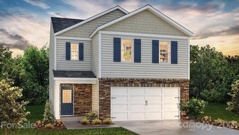 204 Final Stretch Ln, Clover, SC 29710 photo 1