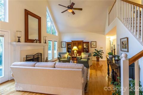 449 Hazel Hollow Dr, Sylva, NC 28779 photo 17