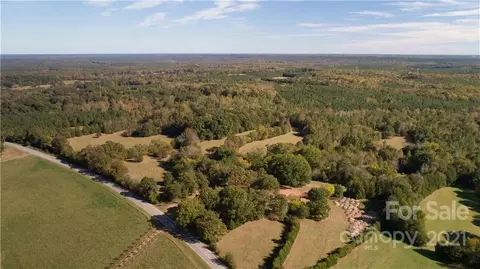 5967 Lockhart Rd, Sharon, SC 29742 photo 14