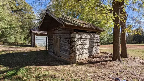 5967 Lockhart Rd, Sharon, SC 29742 photo 24