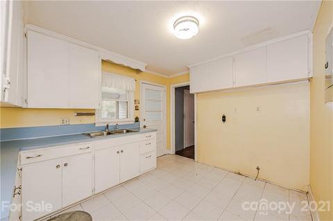 1210 Lancaster Ave, Monroe, NC 28112 photo 10
