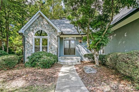 18801 Hammock Ln, Davidson, NC 28036 photo 2