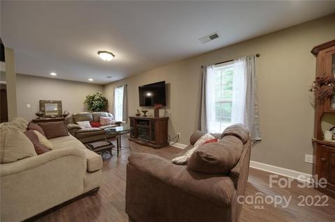 3579 Harmony Rd, Catawba, SC 29704 photo 2