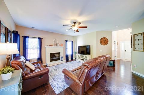 4698 Pascal Ct NW, Concord, NC 28027 photo 9