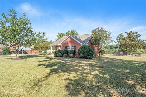 6107 Stack Rd, Monroe, NC 28112 photo 2
