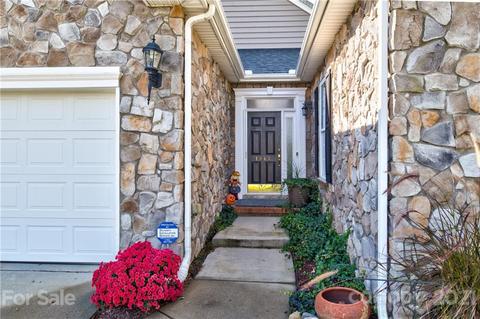 1014 Platinum Dr, Fort Mill, SC 29708 photo 2