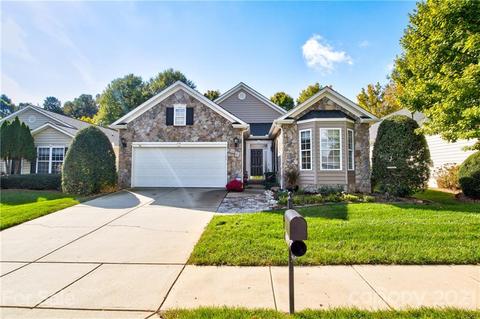 1014 Platinum Dr, Fort Mill, SC 29708 photo 1