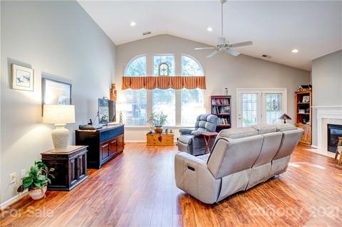 1014 Platinum Dr, Fort Mill, SC 29708 photo 10