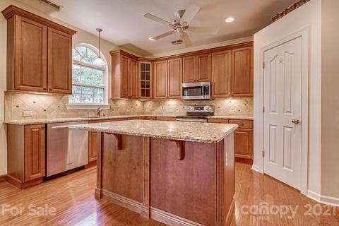 8357 Bampton Dr, Concord, NC 28027 photo 11