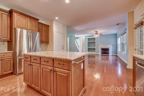 8357 Bampton Dr, Concord, NC 28027 photo 12