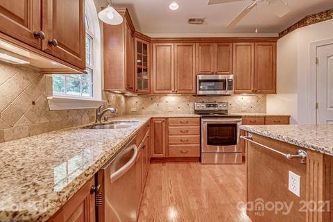8357 Bampton Dr, Concord, NC 28027 photo 18