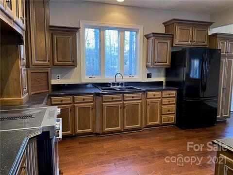 5318 Shoreview Dr, Concord, NC 28025 photo 10