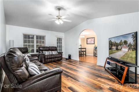 1792 Rad Dr, Conover, NC 28613 photo 5