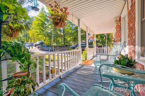 105 Beaver St, Tryon, NC 28782 photo 20