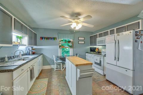 105 Beaver St, Tryon, NC 28782 photo 11