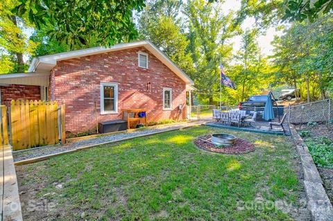 105 Beaver St, Tryon, NC 28782 photo 25