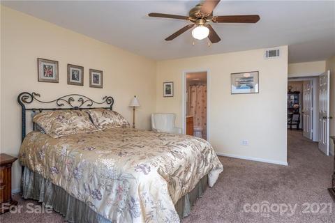 20407 Harborgate Ct #402, Cornelius, NC 28031 photo 19