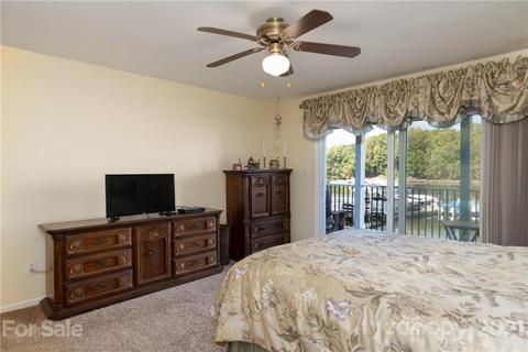 20407 Harborgate Ct #402, Cornelius, NC 28031 photo 20