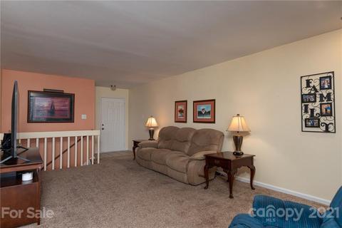 20407 Harborgate Ct #402, Cornelius, NC 28031 photo 12