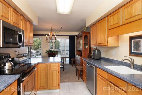 20407 Harborgate Ct #402, Cornelius, NC 28031 photo 15