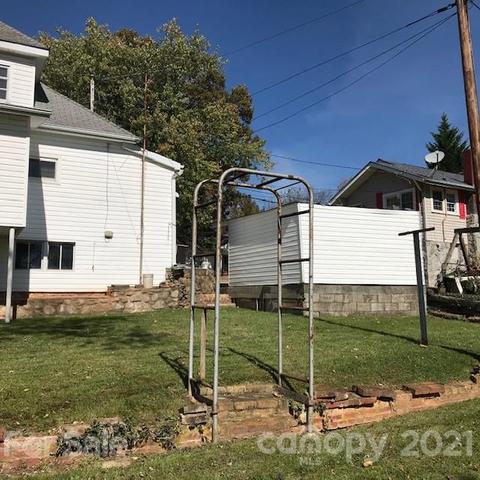 92 Newfound St, Canton, NC 28716 photo 6