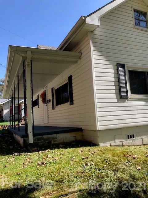 92 Newfound St, Canton, NC 28716 photo 5