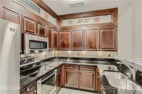 714 Northeast Dr, Davidson, NC 28036 photo 9