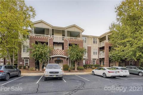 714 Northeast Dr, Davidson, NC 28036 photo 1