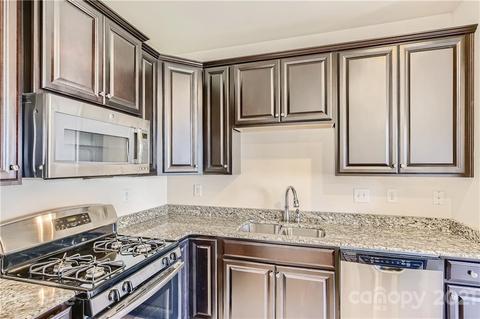 686 Studio Ln, Concord, NC 28027 photo 9