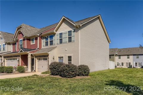 686 Studio Ln, Concord, NC 28027 photo 2