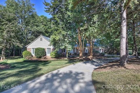 19513 Natalie Rd, Cornelius, NC 28031 photo 1