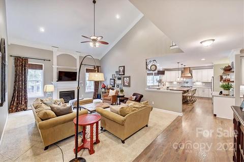 9303 Peachway Dr, Cornelius, NC 28031 photo 11