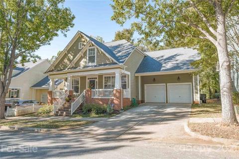 129 Ohenry Ave, Davidson, NC 28036 photo 2