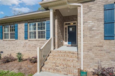 876 Hardin St, Lancaster, SC 29720 photo 1