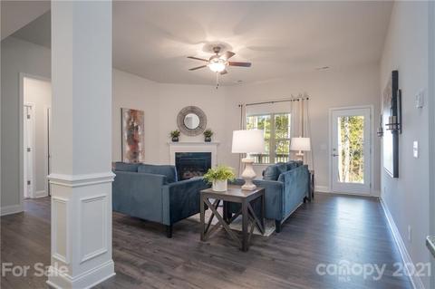 876 Hardin St, Lancaster, SC 29720 photo 9