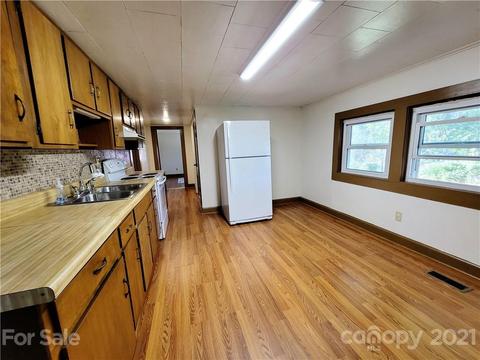 321 Williams Rd, Morganton, NC 28655 photo 6