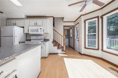 19325 Barrnette Ave, Cornelius, NC 28031 photo 7