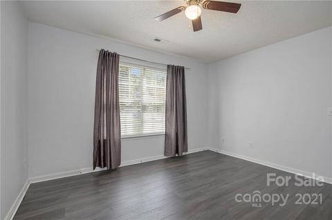 549 River View Dr, Lowell, NC 28098 photo 14