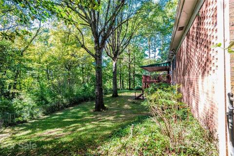 525 25th Ave NW, Hickory, NC 28601 photo 8