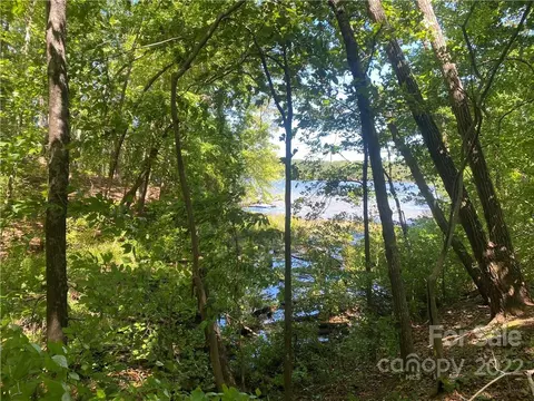 Edgewater 90 Drive #90, Norwood, NC 28128
