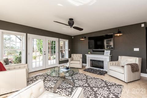 5711 Crown Ter, Hickory, NC 28601 photo 18