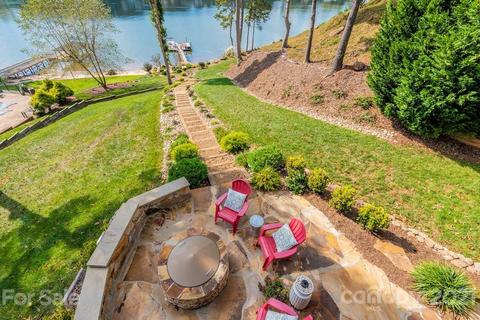 5711 Crown Ter, Hickory, NC 28601 photo 30