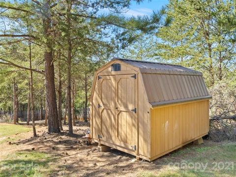 4262 Quarry Dr, Morganton, NC 28655 photo 40