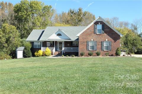 1815 Crossbridge Dr, Monroe, NC 28112 photo 1