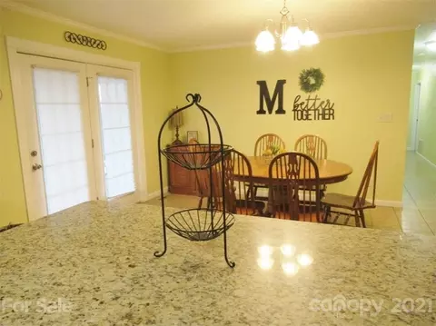 709 3rd Street Sw Pl SW, Conover, NC 28613 photo 7