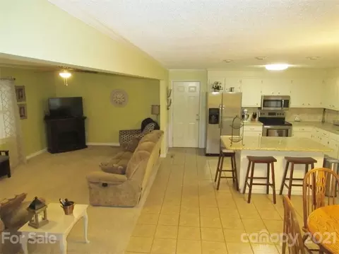 709 3rd Street Sw Pl SW, Conover, NC 28613 photo 9