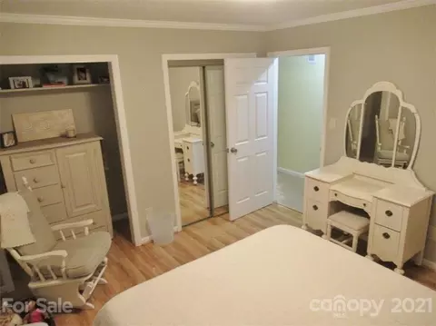 709 3rd Street Sw Pl SW, Conover, NC 28613 photo 17