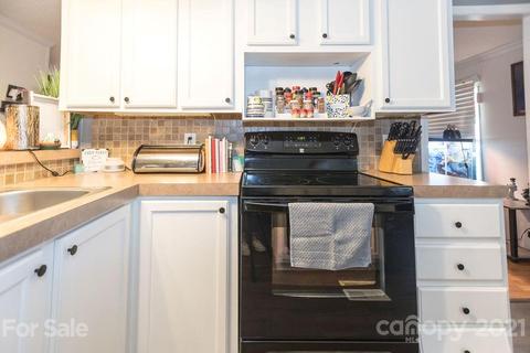 626 Lukes Loop, Marion, NC 28752 photo 21