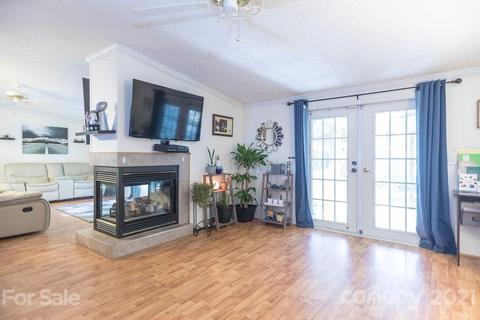 626 Lukes Loop, Marion, NC 28752 photo 16