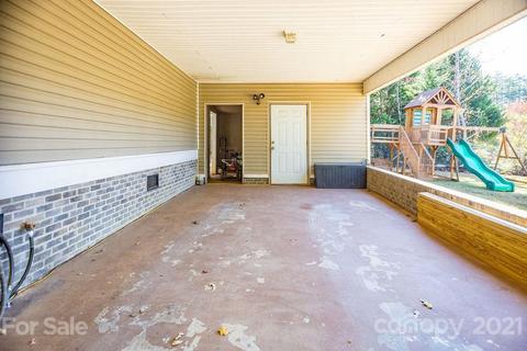 626 Lukes Loop, Marion, NC 28752 photo 9